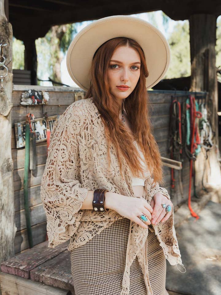 Leto Accessories - Wholesale Kimono - Women's - Crochet Floral Petal Kimono Wrap 🌼