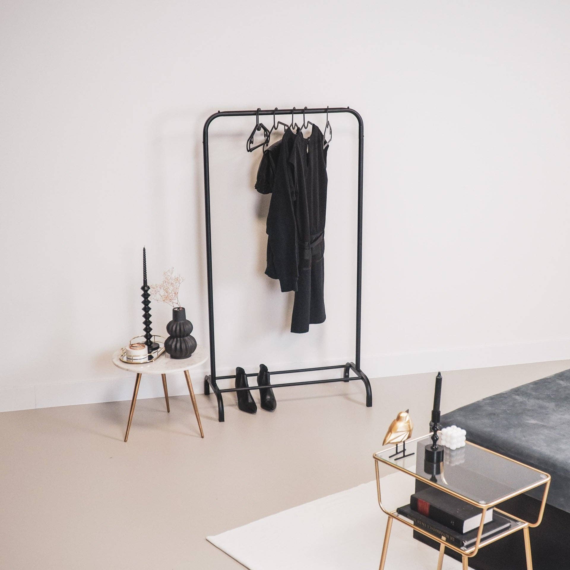 Housevitamin bv - Wholesale Coat Rack - Clothrack - Metal - Black - 80x40x150cm5