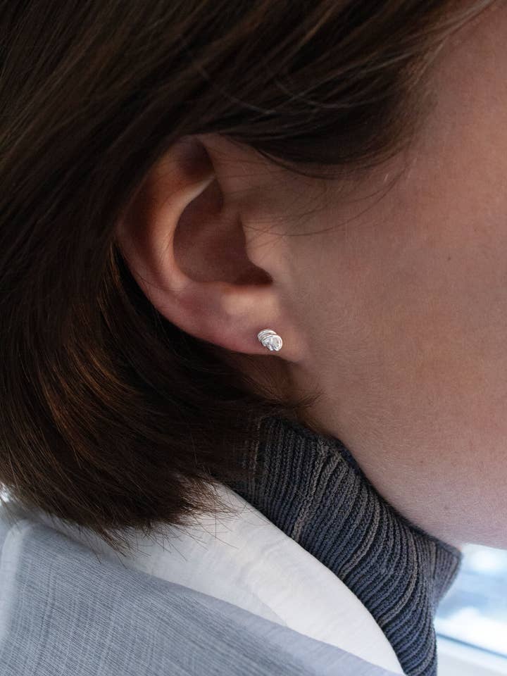 PENDIENTES DE BOTÓN NODO para venta al por mayor de Jukserei