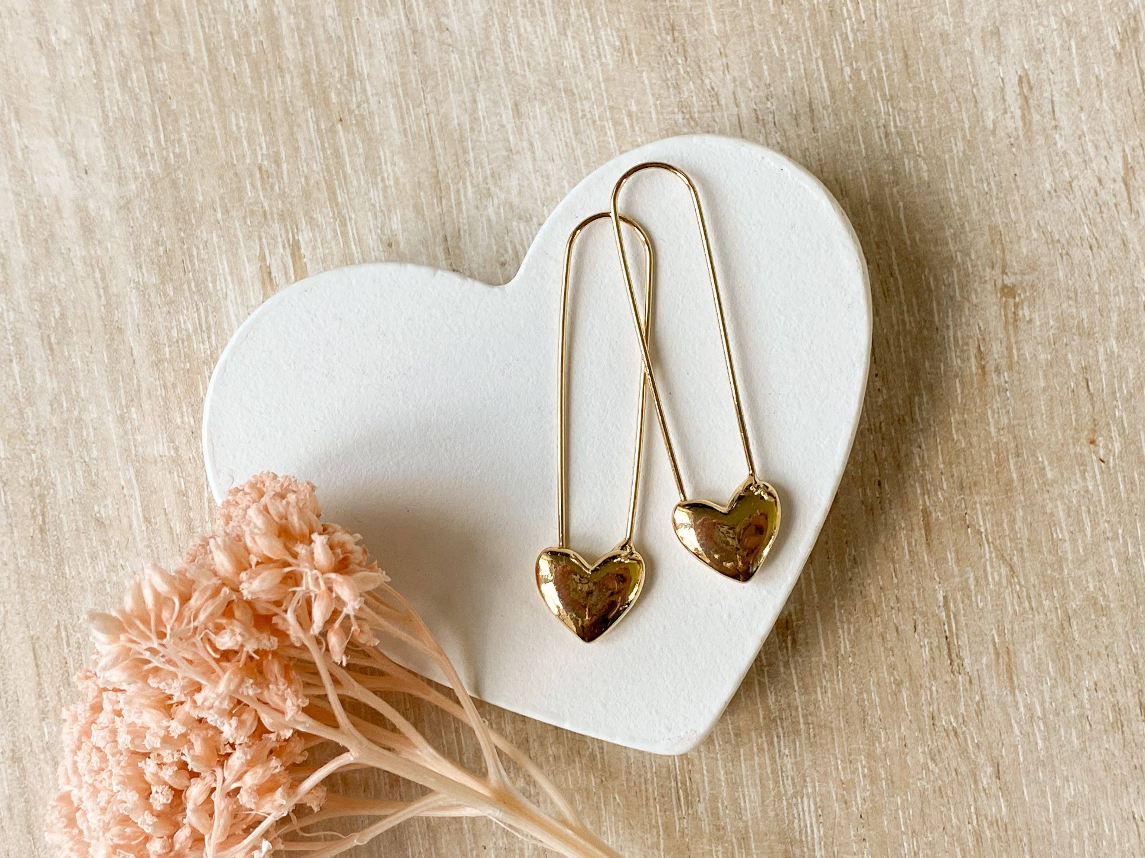 Agaveh girl - Wholesale Hoop Earrings - Pria Hoops1