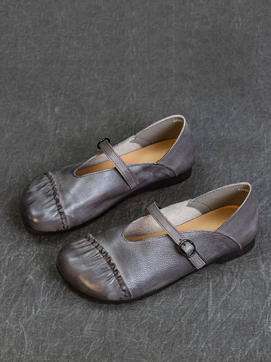 StyleGalX – wholesale Lågskor - Dam – Vintage damskor i äkta läder med låg klack och detaljer i splices5