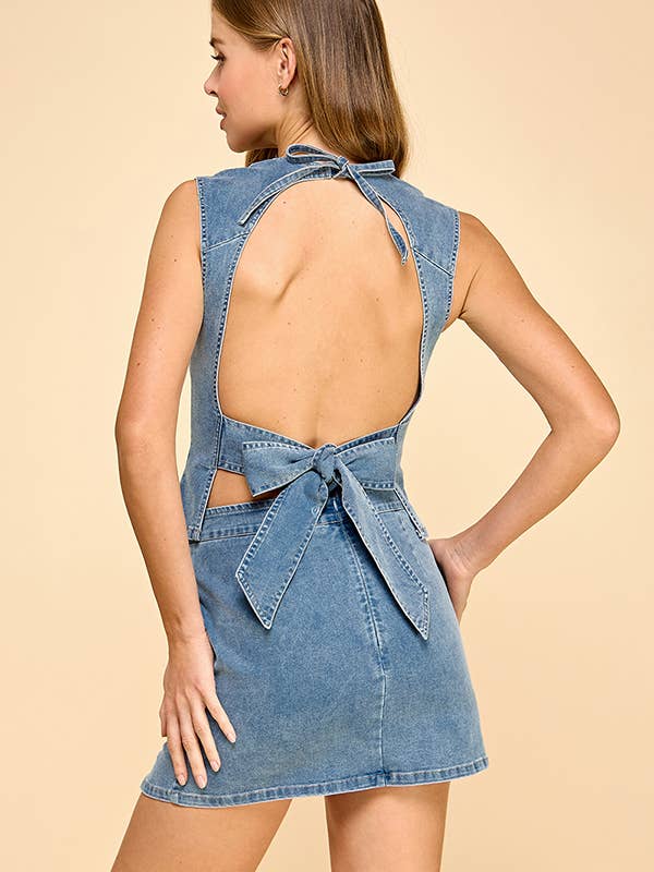 Round neckline open back denim set with back ribbon strap for wholesale on Faire7