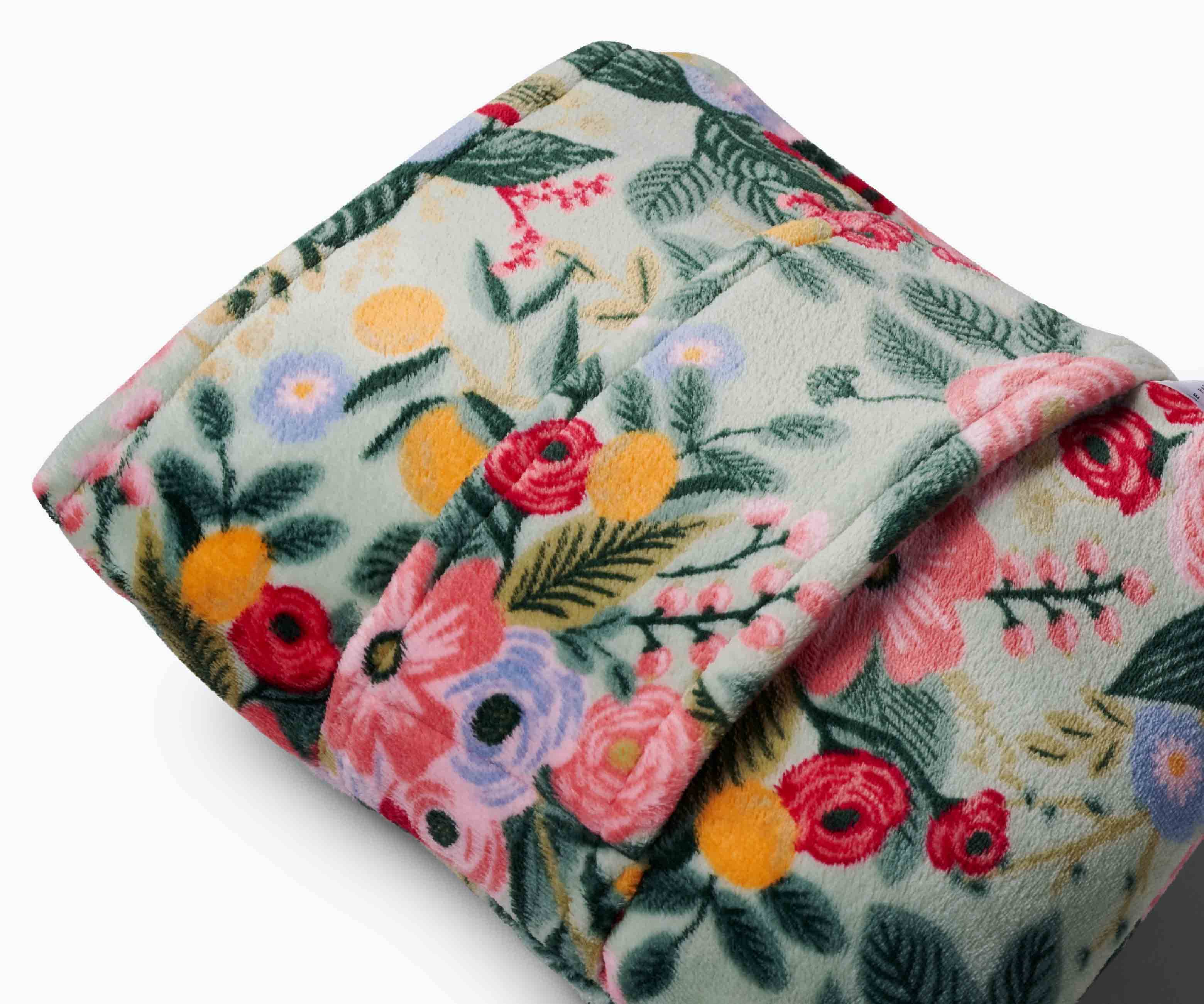 Rifle Paper Co. - Wholesale Travel Blanket - Garden Party Travel Fleece Blanket4