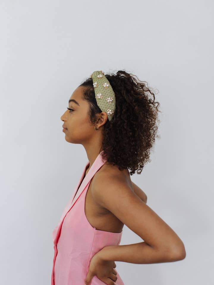 Bandeau noué perlé en grappe pour le dimanche de Pâques pour la vente par Honeybee’s