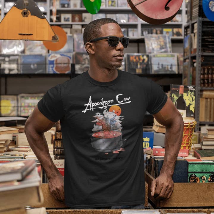 Apocalypse Cow - T-Shirt für den Großhandel von Kitchen Bastards
