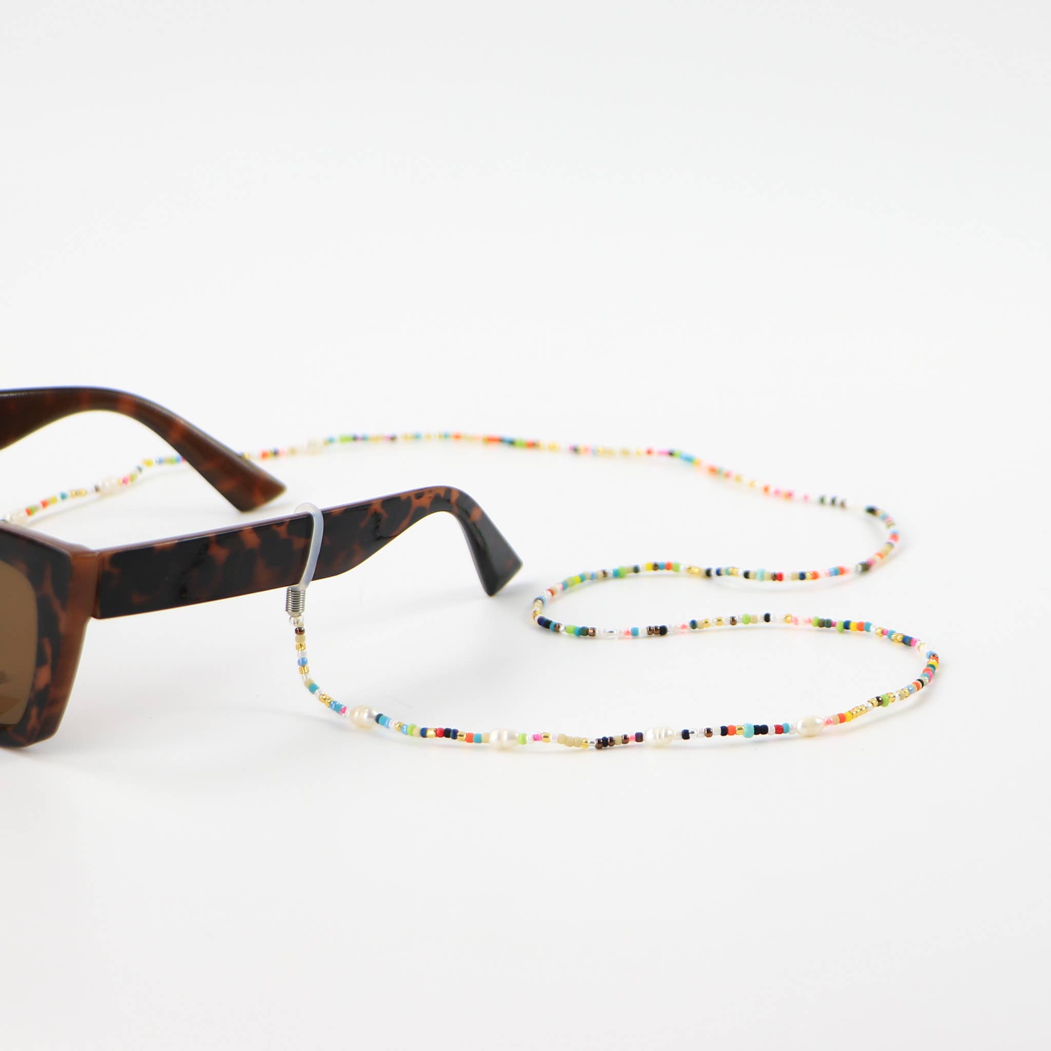 Pineapple Island - Wholesale Sunglasses/Eyeglasses Strap - Women's - Alila Dainty Beaded Sunglass Chain3