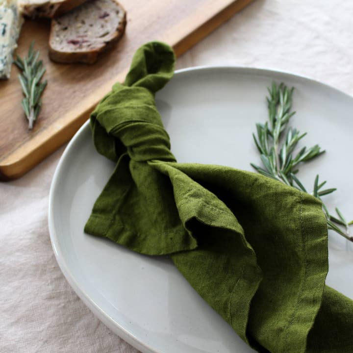 My Kitchen Linens - Wholesale Dinner & Cloth Napkin - Forest Green Linen Napkins - Set of 43