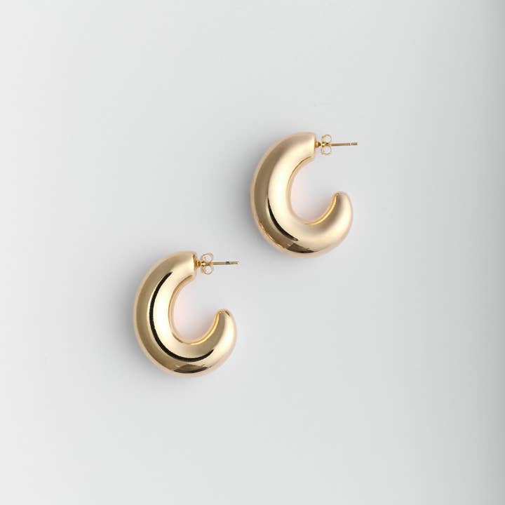 Loops - Essential for wholesale by Huguette Paris