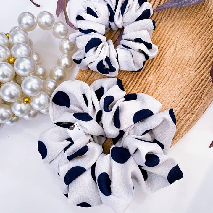 Asantewaa - Wholesale Scrunchie - Women's - Spotty Scrunchie2