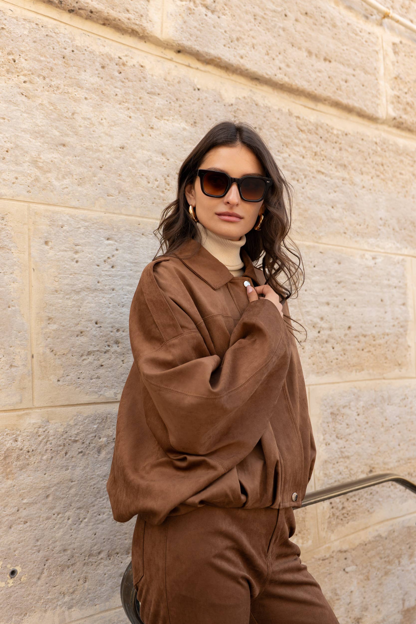 Attentif Paris - Wholesale Bomber Jacket - Women's - Oversized bomber jacket in suede with a loose fit18