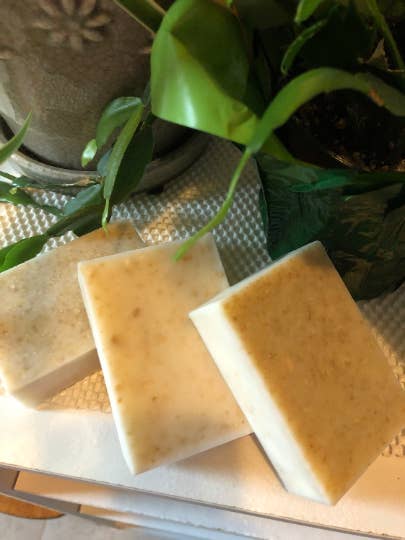 Honey Oatmeal Goat’s Milk Soap/Natural Honey/ Detergant Free for wholesale by Honeybee Essential's
