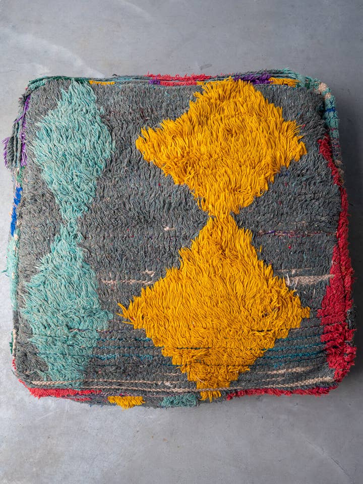 Moroccan Vintage Poef - Nr. 17 voor wholesale door Äventyr