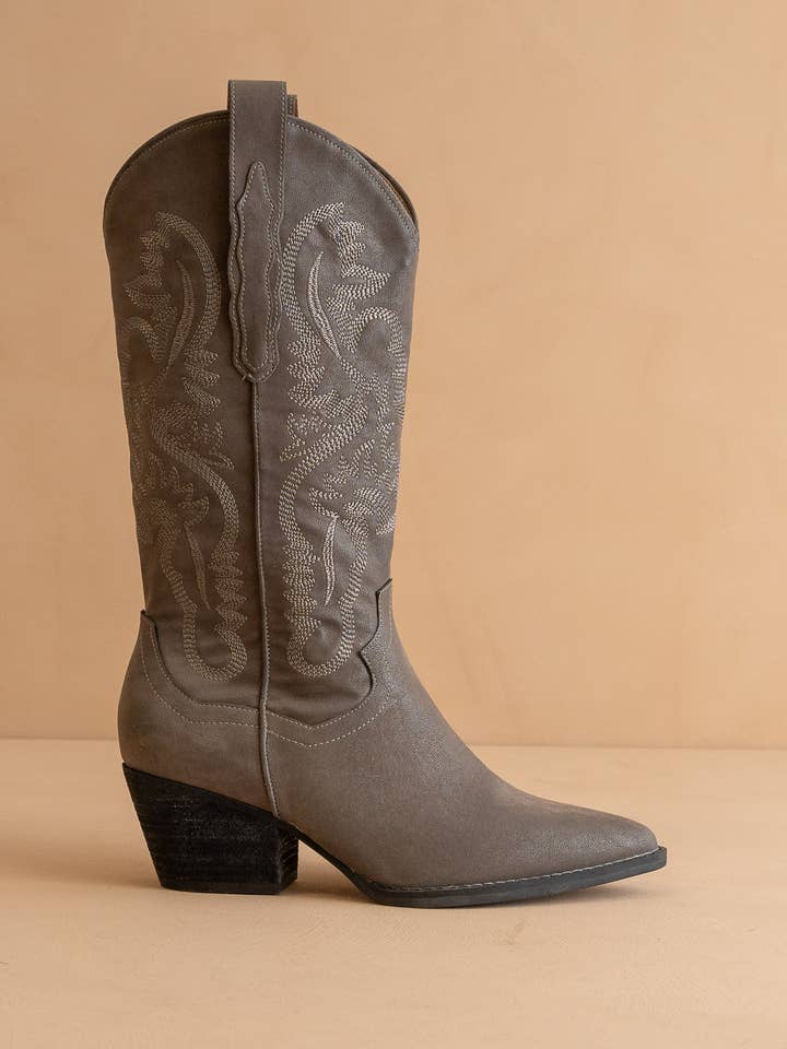 The Amaya Charcoal | Classic Western Boot for wholesale on Faire