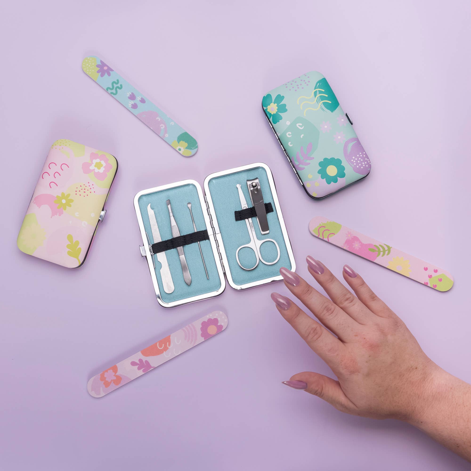 Cait + Co - Wholesale Nailcare Set - Manicure Set: Luxe Teal5