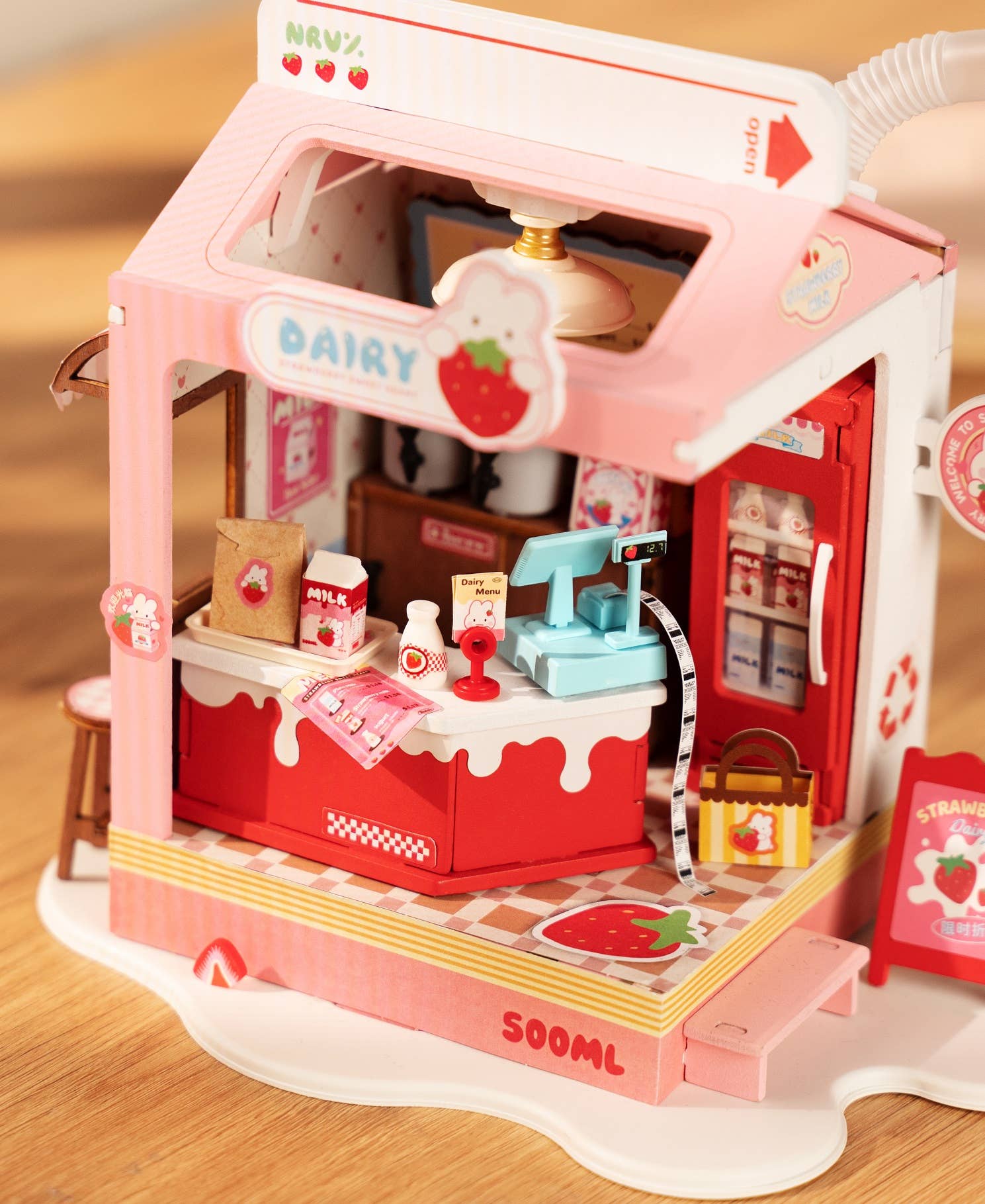 Robotime - Wholesale DIY Craft Kit - Kids - DS034 Strawberry Milk Box ROBOTIM Rolife DIY Miniature House7