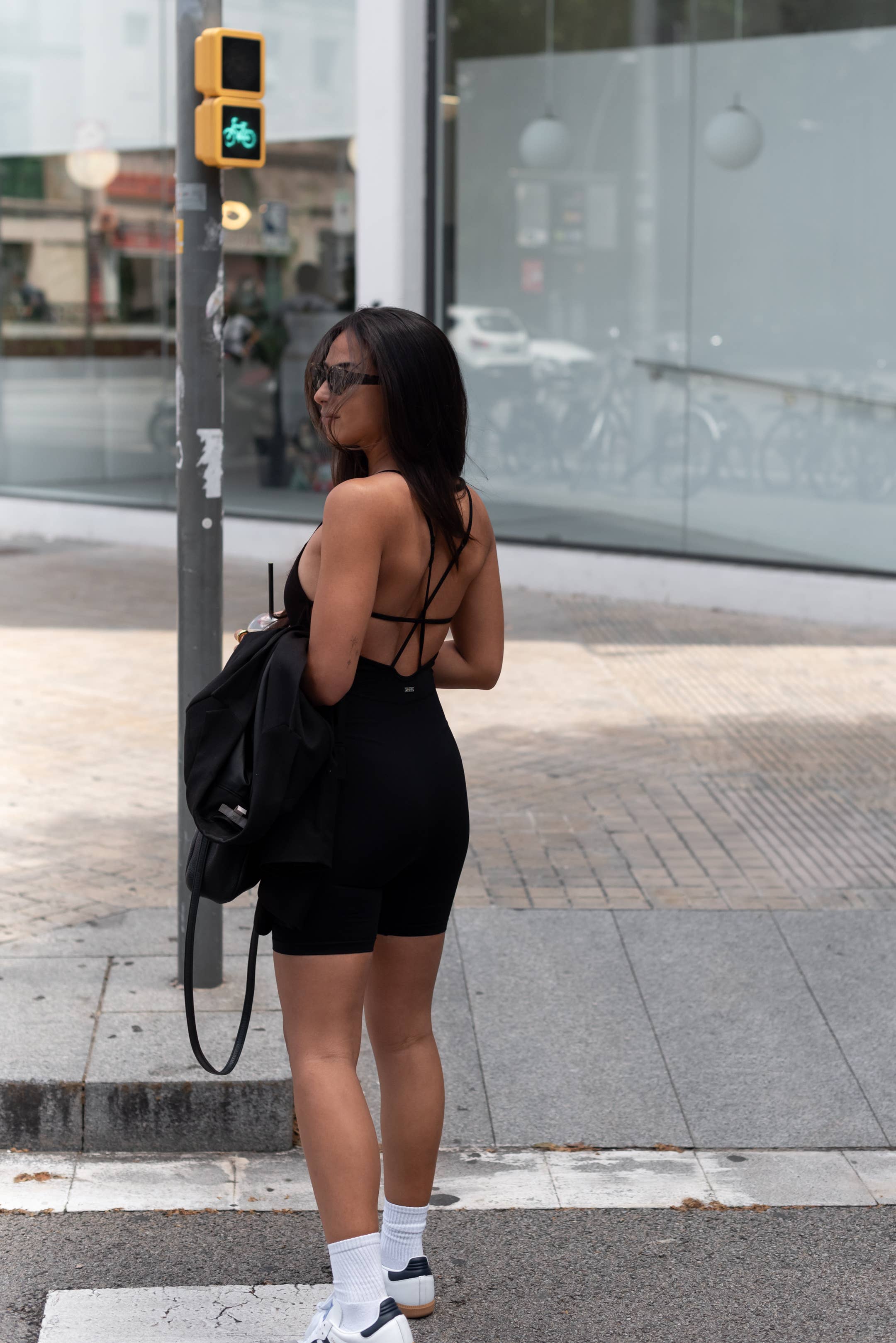 Nero Tuta Starlight nera con corpo stile corsetto in vendita all'ingrosso su Faire10