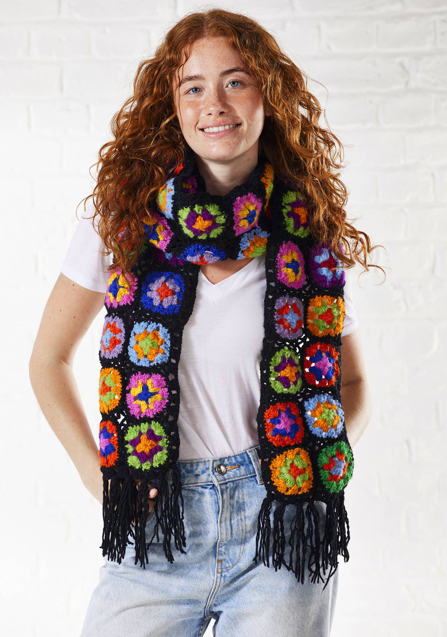 Namaste - Wholesale Sjaal - Dames - Gehaakte regenboog sjaal met granny squares1