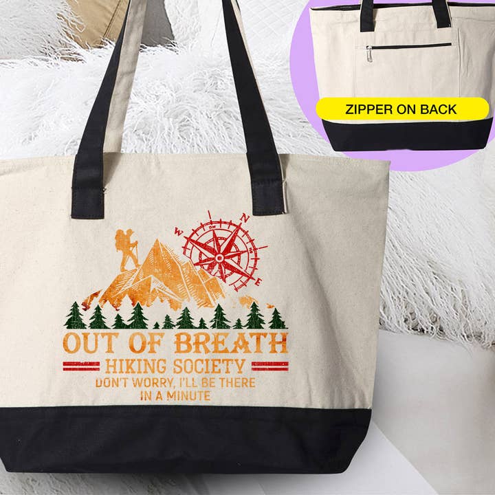 Société de Randonnée à Bout de Souffle - Sac Fourre-Tout Montagne Amusant pour la vente par House Of Rodan