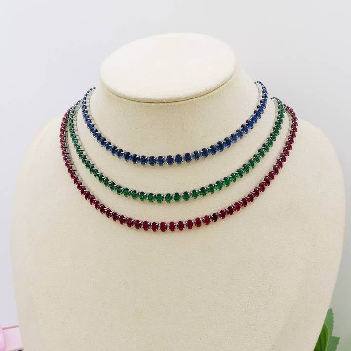 VALENTINE ~ Collier ras du cou Tennis en ACIER INOXYDABLE avec zircon cubique ovale pour la vente par Daemon srls