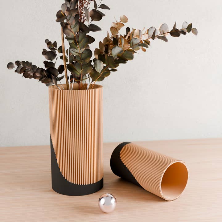 Modernized Pottery - Wholesale Vase - Contour Vase3