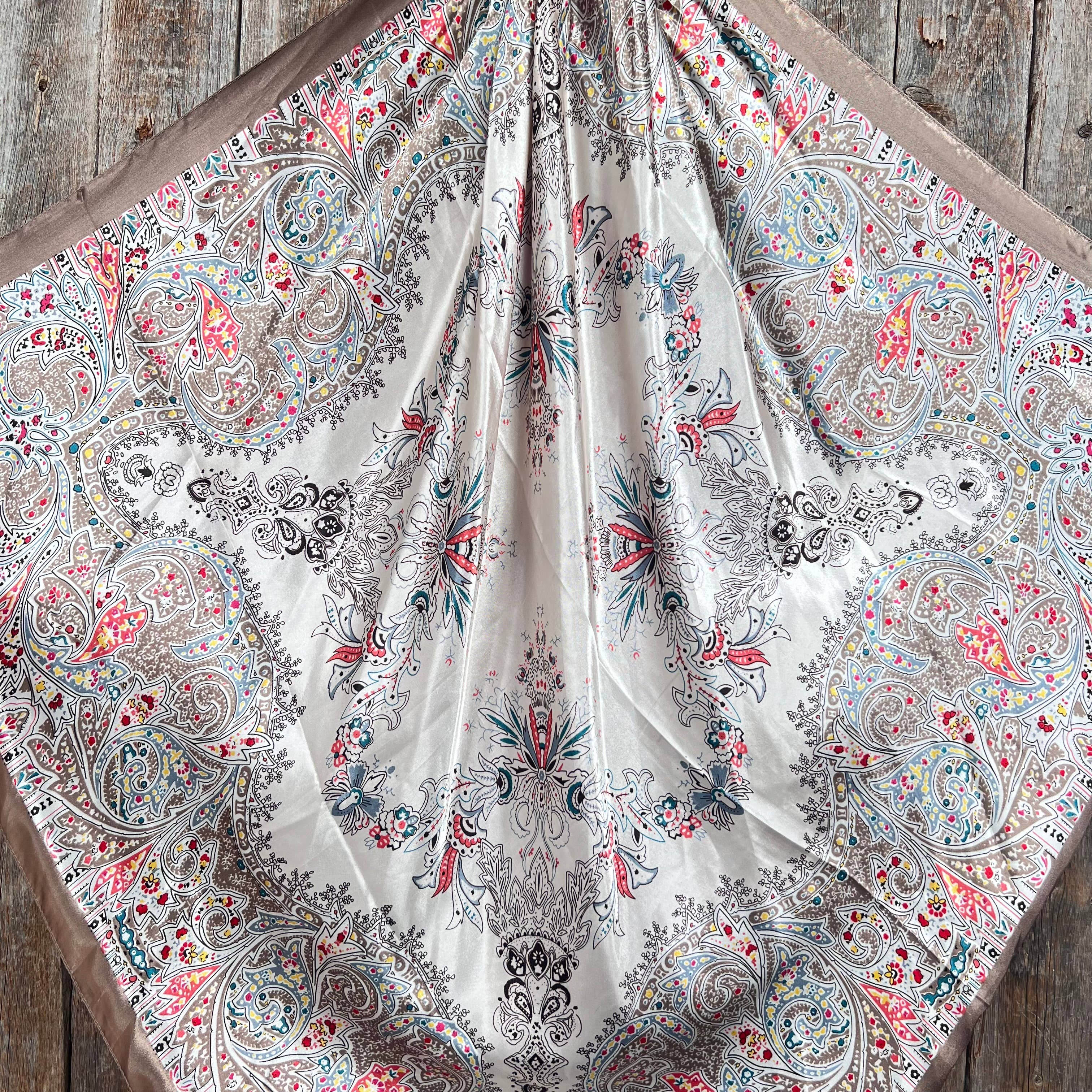 Rodeo Drive - Wholesale Scarf - Unisex - 35X35"  Tan Floral Wild Rag/Scarf WR34211