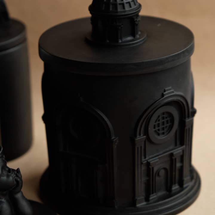 ECLAT DE L'AUBE - Wholesale Jar/Filled Candle - Handmade scented jar candle - Architectural Elegance