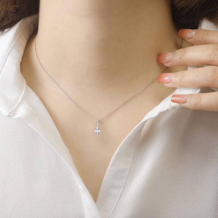 Fine Diamond - Wholesale Pendant/charm necklace - 14K White Gold Lab Grown Diamond Oval Solitaire Pendant2