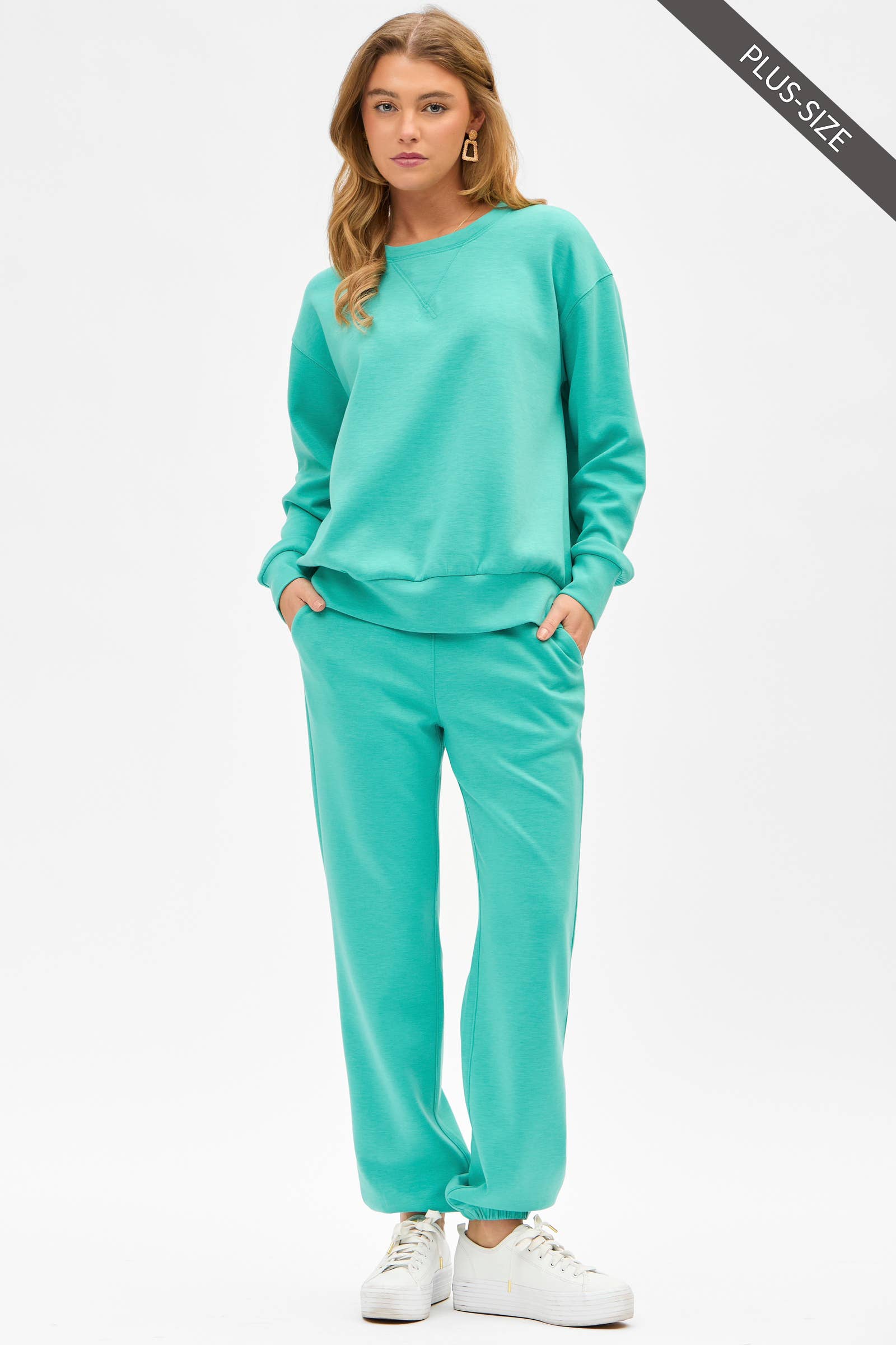 Dear Scarlett - Wholesale Lounge Set - Women's - PLUS SIZE Crew Neck Pullover + Jogger Set TRVSET-MALIBUP15