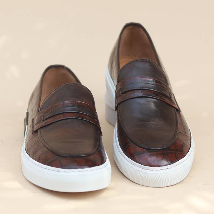 Sneaker Nyashii marron pour la vente par Nyashii