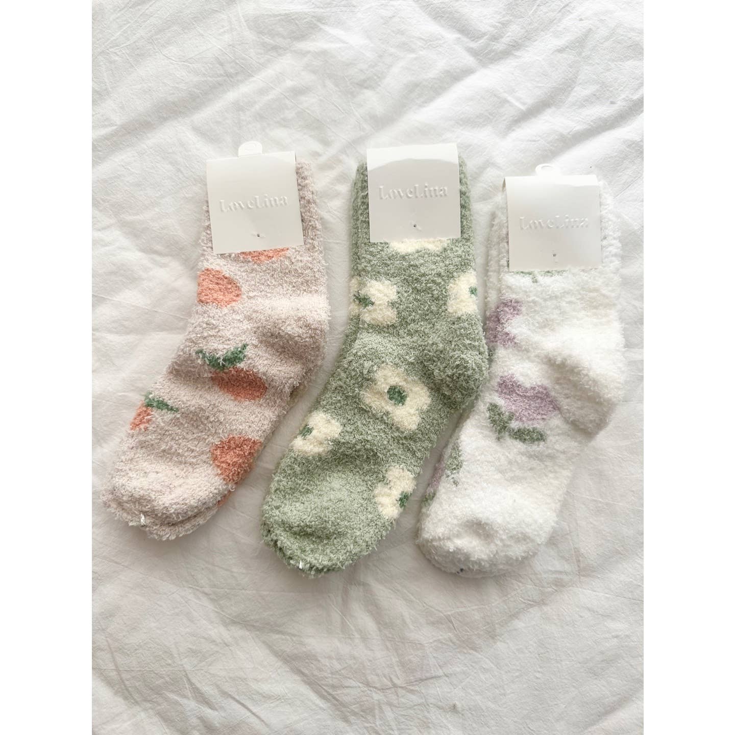 Assortito Calzini assortiti morbidi e caldi con motivo floreale per donna - JINDA in vendita all'ingrosso su Faire3