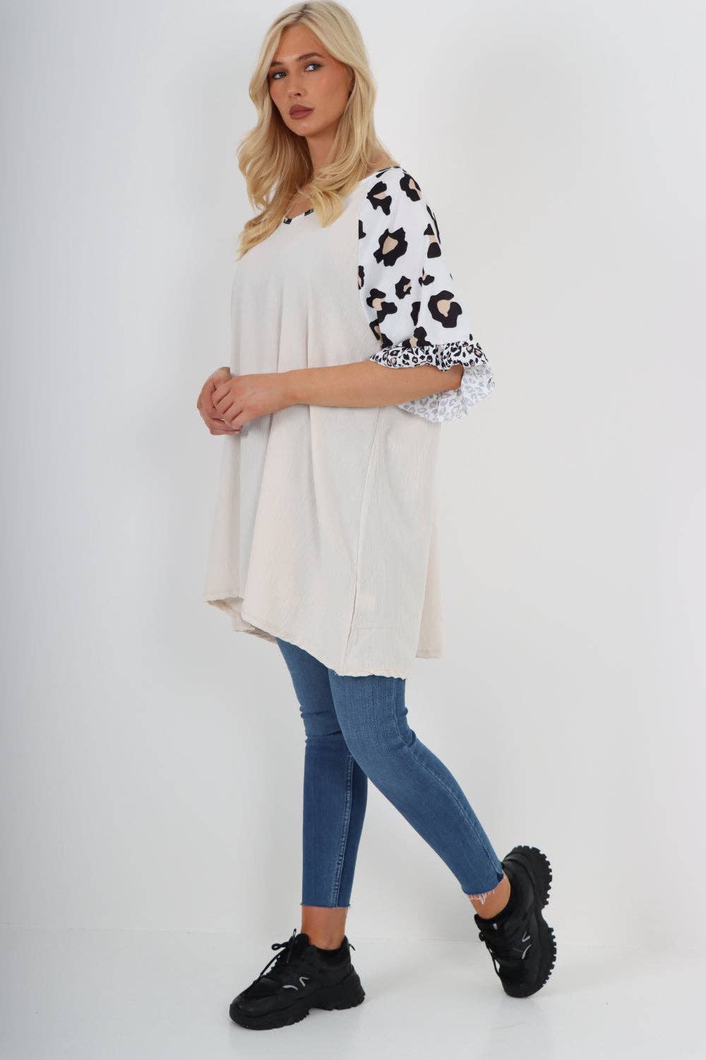 Miss Bold – wholesale Tunic – Women’s – Italian Animal Printed Sleeve Tunic Top1