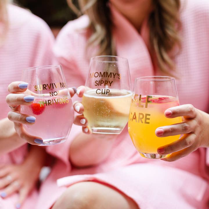 Chez Gagné - Wholesale Wine glass - Mommy's Sippy Cup - Gold Foil Stemless Wine Glass3