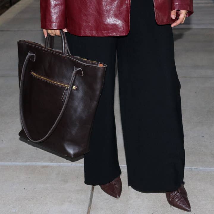 Utility Tote, Dark Hazelnut for wholesale on Faire2