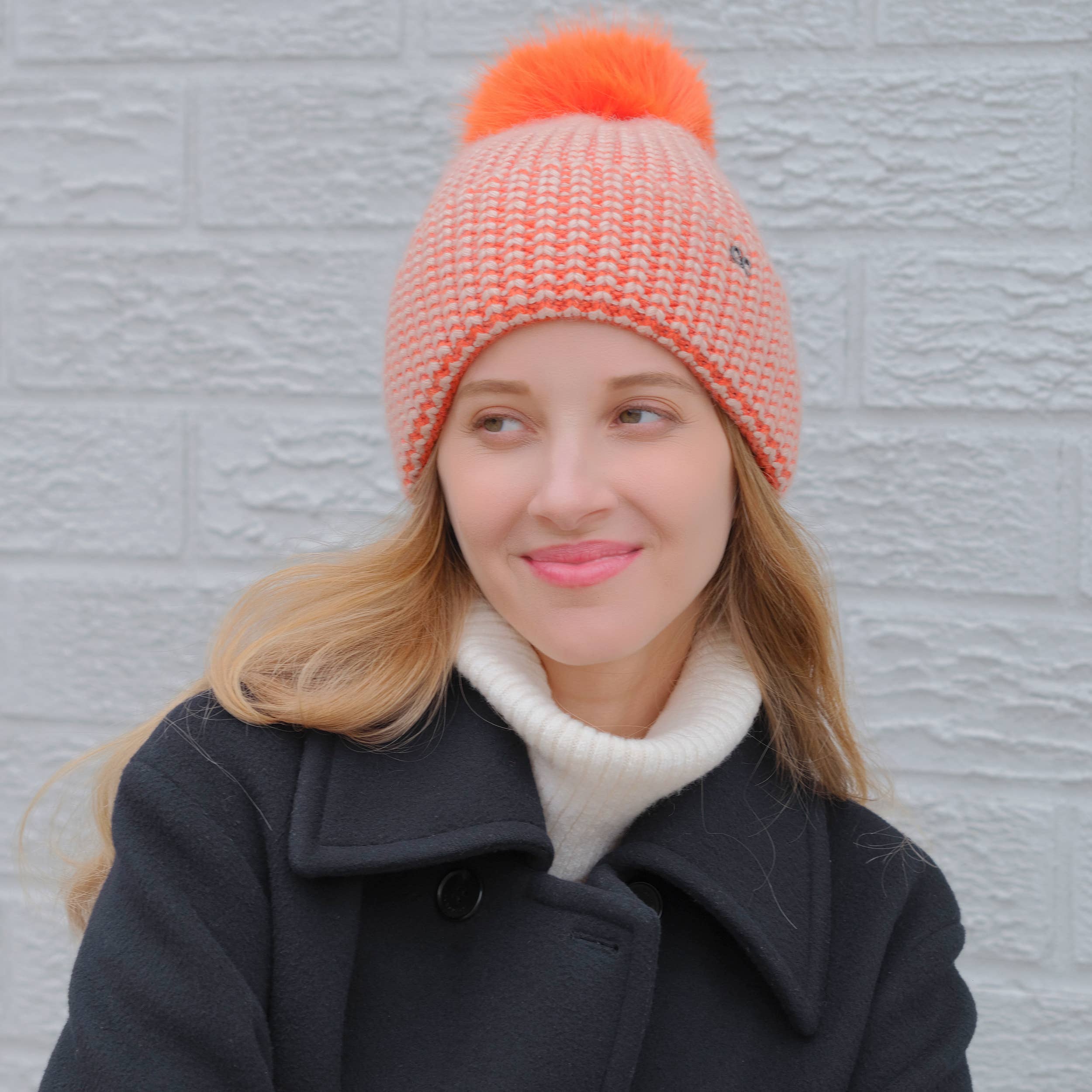 Hana – Engroshandel Beanie - Dame – C.C To-farvet Angora Manchet Beanie Vinterhat4