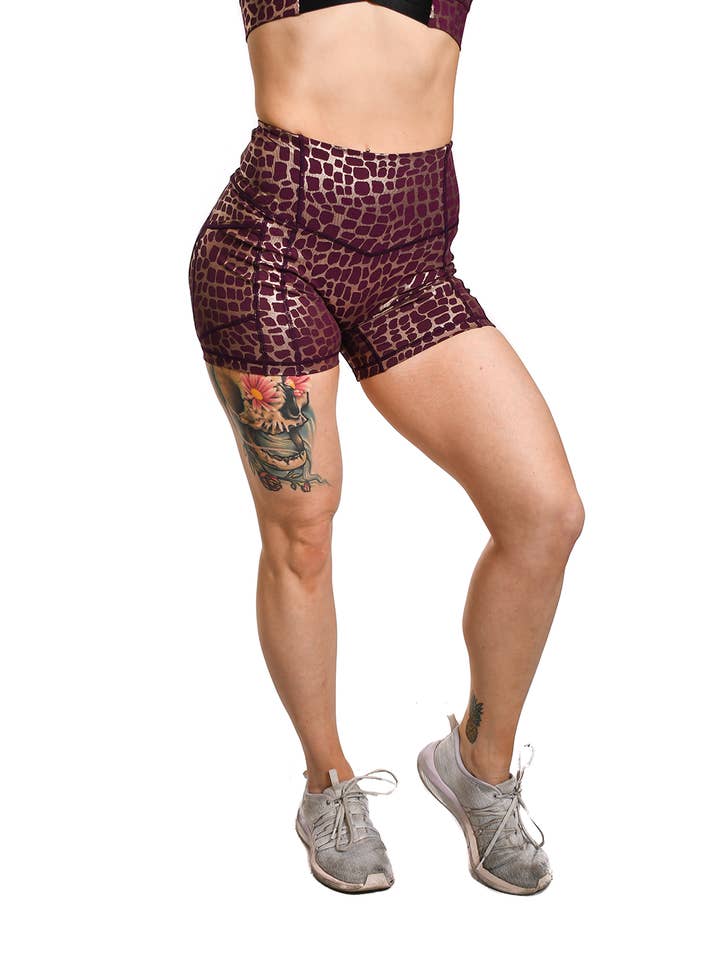 Short de butin Moxie Heart - Royalty pour la vente par Til You Collapse