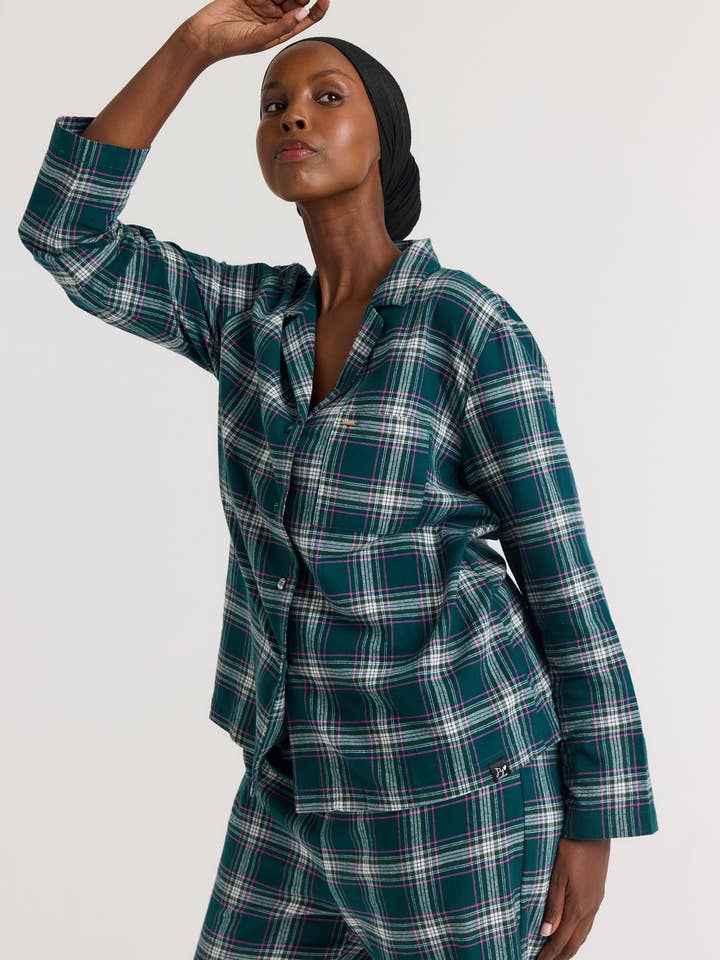 Plaid Long Pyjama Set in Green for wholesale on Faire5