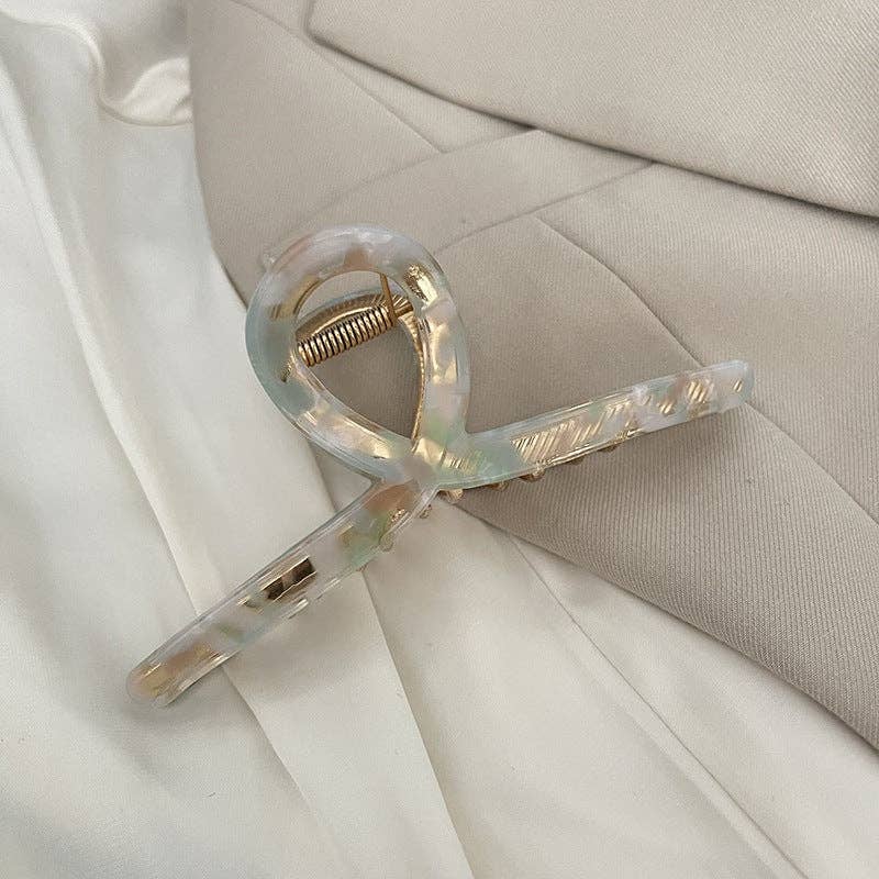 Dipped Shop - Wholesale Haarclip - Dames - Eenvoudige metalen haarklauwen met groot kruis DPJC23121