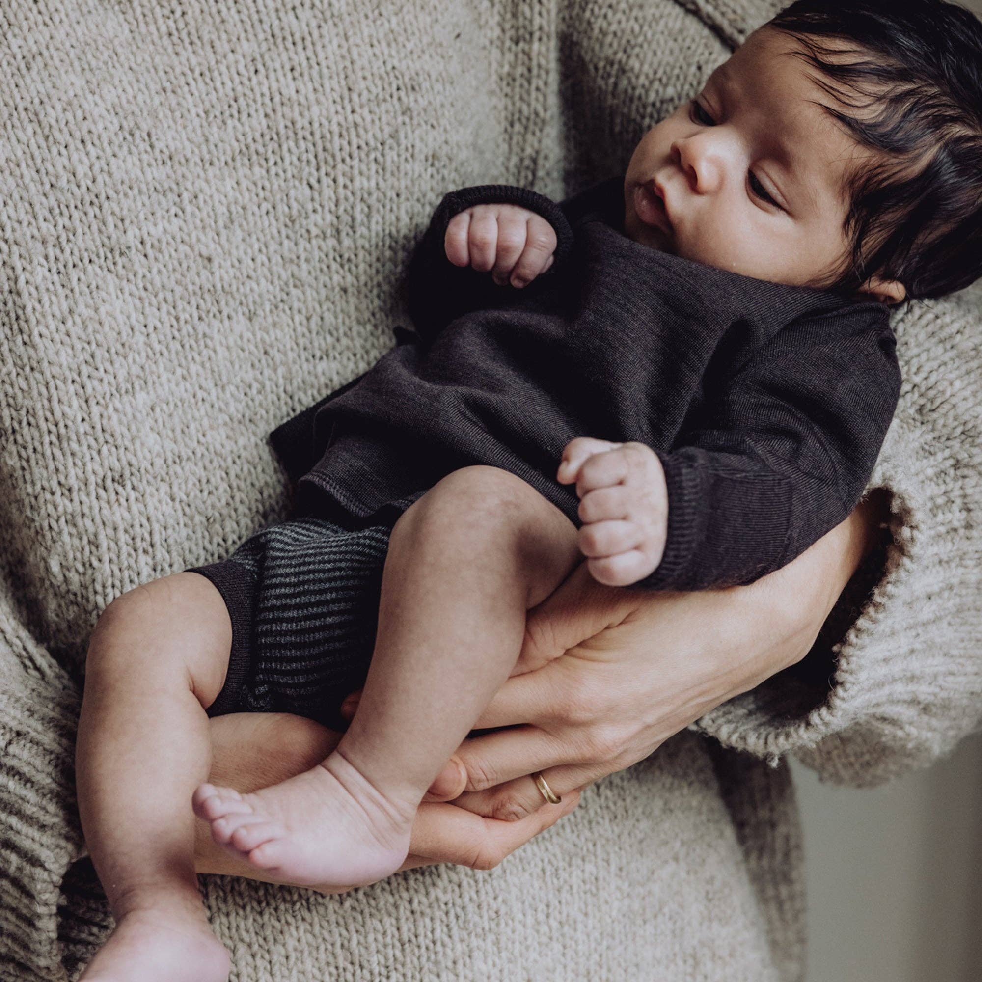 Finch & Fable – wholesale Kofta - Baby – Wool Fleece-kofta för baby – Storm2