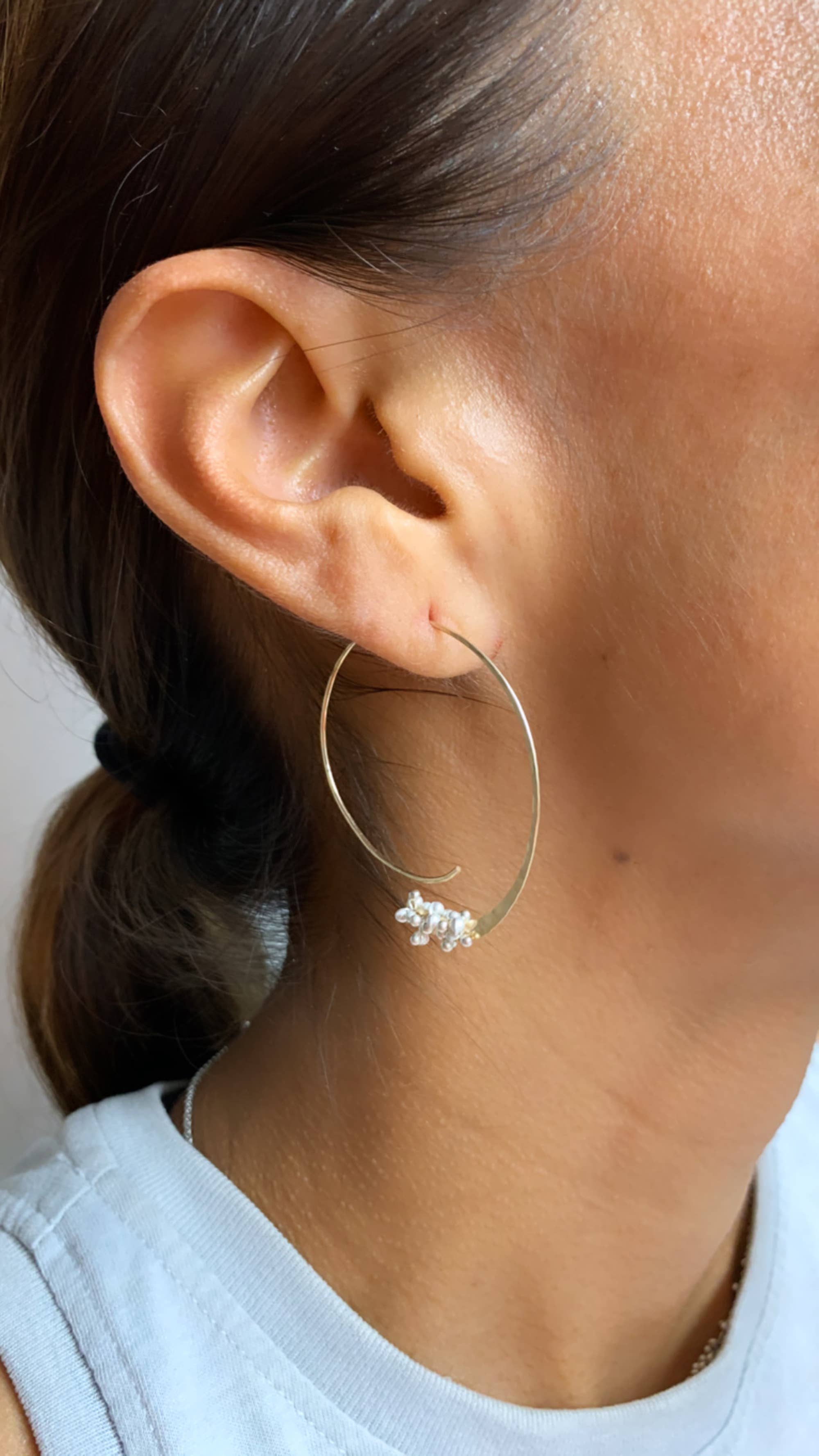 YedOmi Jewelry - Wholesale Hoop Earrings - Blooming Hoops- Small3