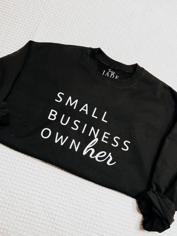 Chandail ras du cou propriétaire pour petites entreprises pour la vente par Truly Jade Designs
