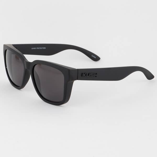 Lunettes de soleil Classic Sha pour la vente par 3AM BY H&D ACCESSORIES
