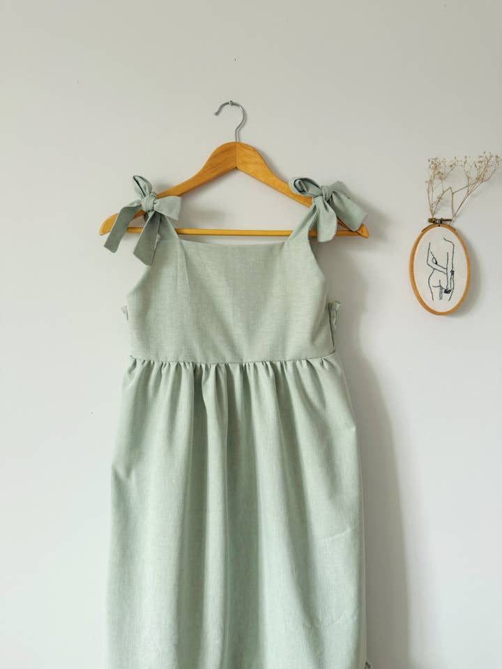 Rubis Pastel - Wholesale Dress - Women's - Sage green Sofia dress (cotton & linen)