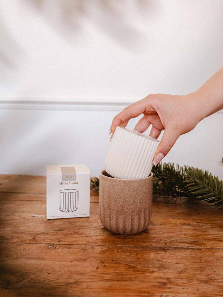 Recharge de bougie Foresta pour la vente par Mimi & August