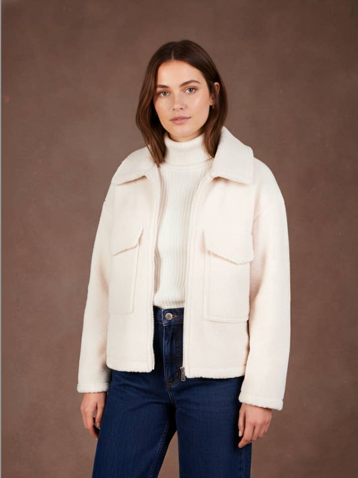 Pépouz' Paris - Vente Veste – femme - Veste en moumoute avec grandes poches PV25480