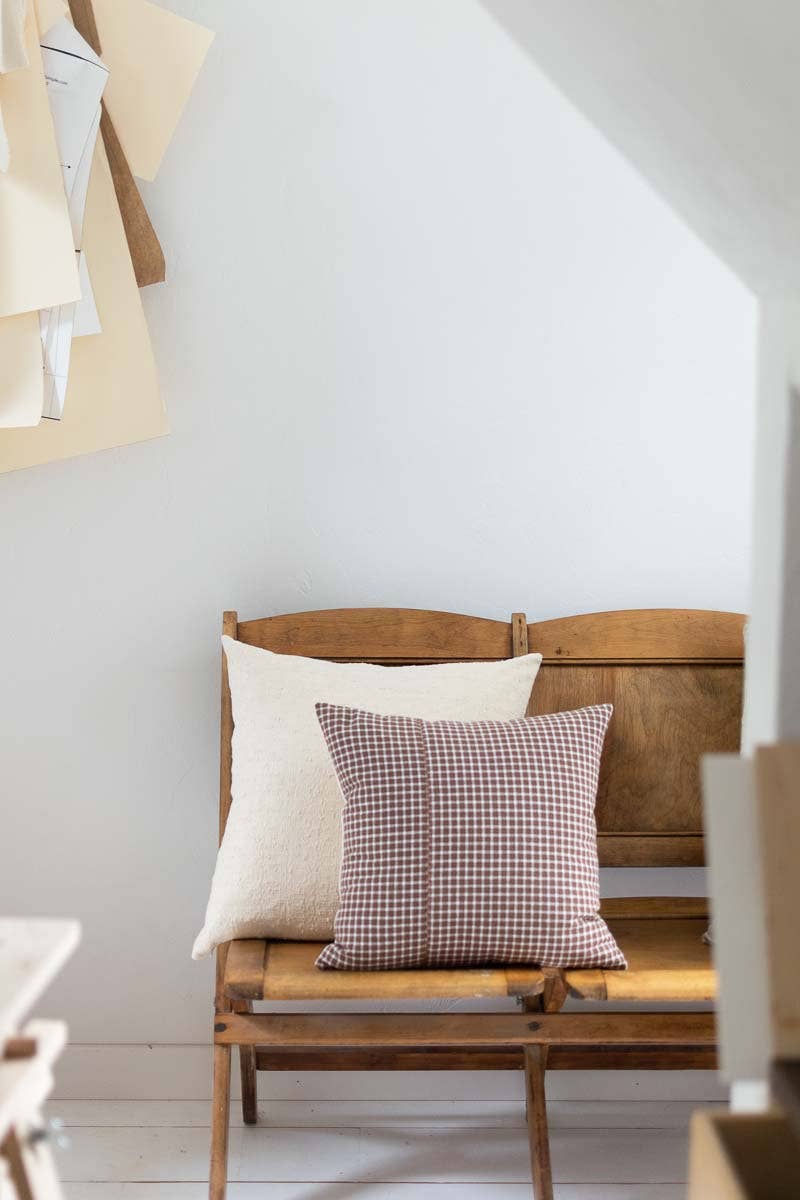 Fair + Simple - Wholesale Throw/Decorative Pillow - Woven Pillow in Textured Beige5