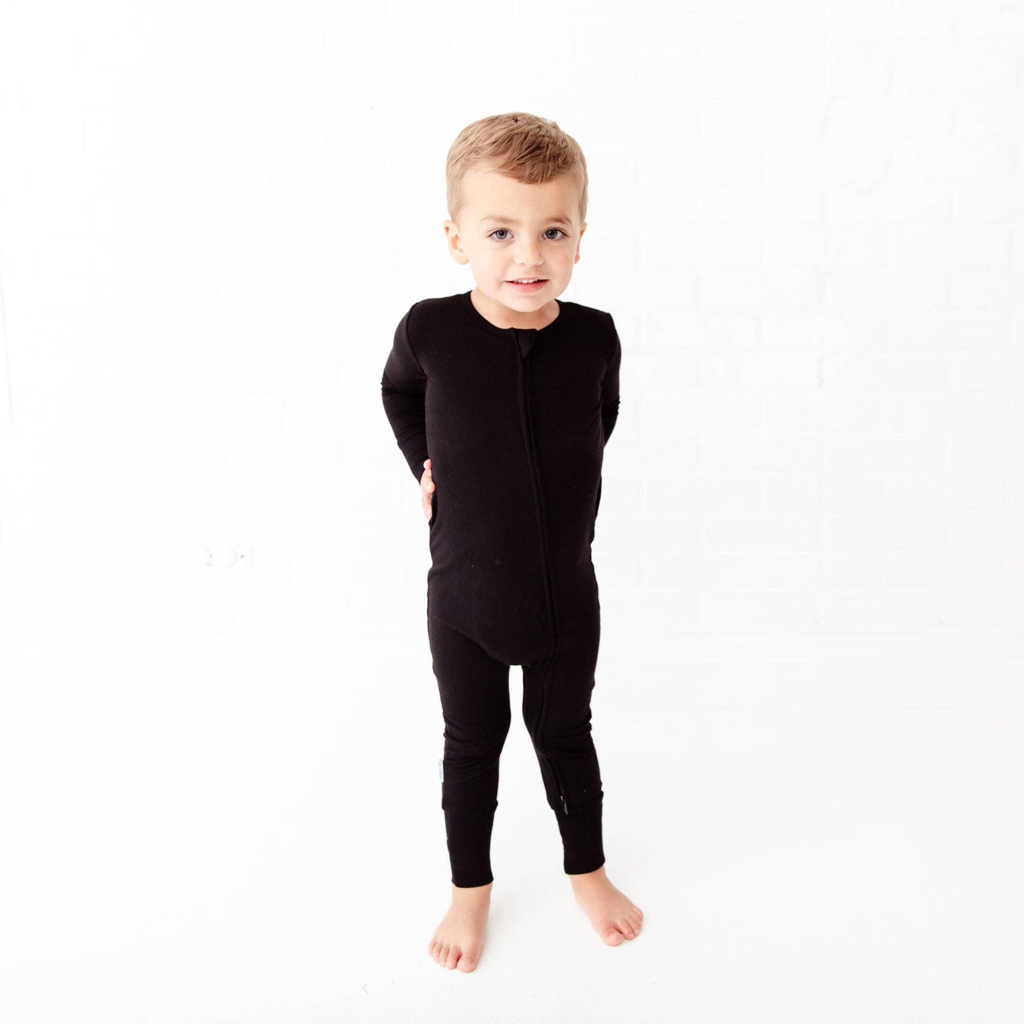 Dreamiere - Vente Grenouillère – bébé - Pyjama convertible en bambou noir onyx pour enfants10