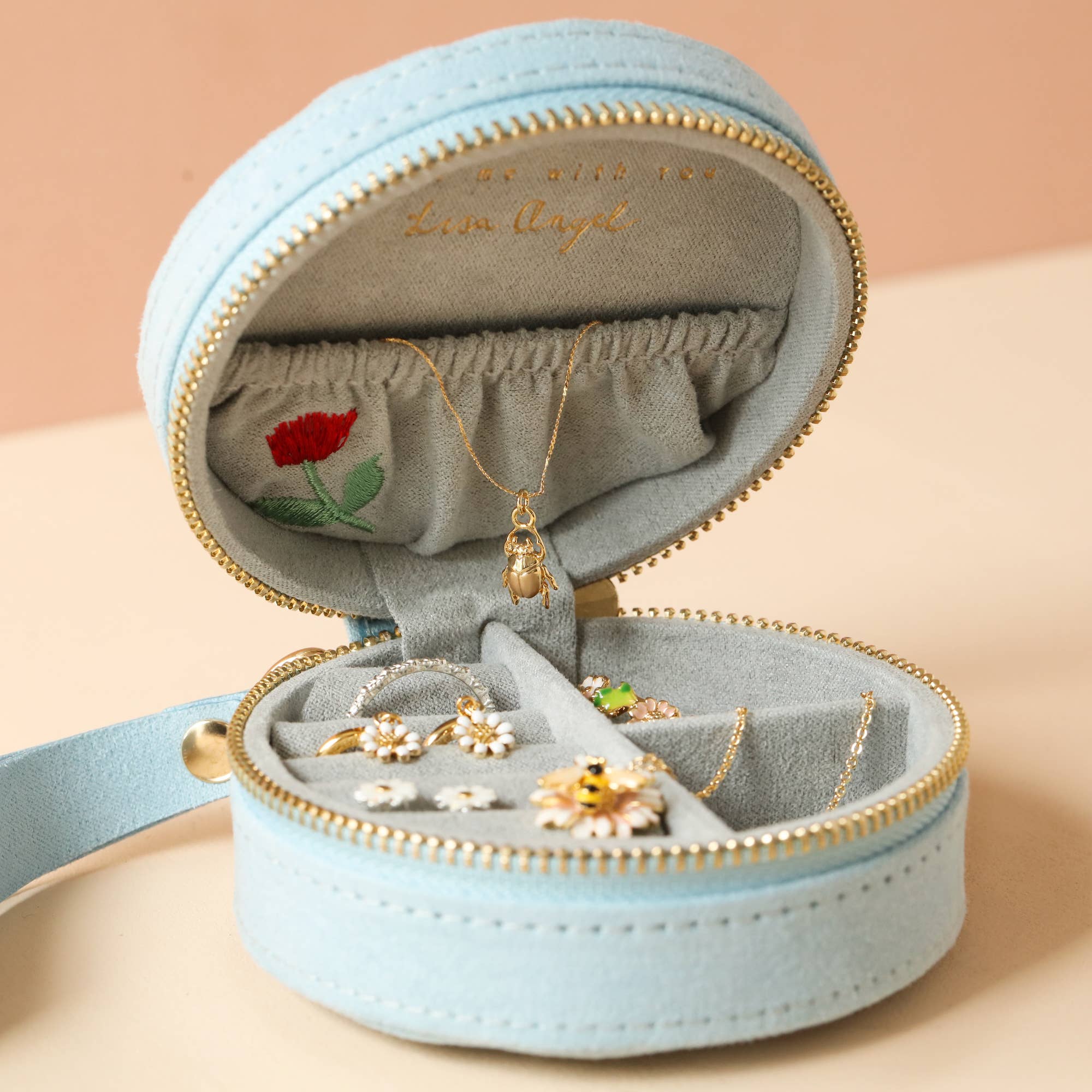 Lisa Angel - Wholesale Jewelry Box/Organizer - Embroidered Flowers Mini Round Velvet Jewellery Case4