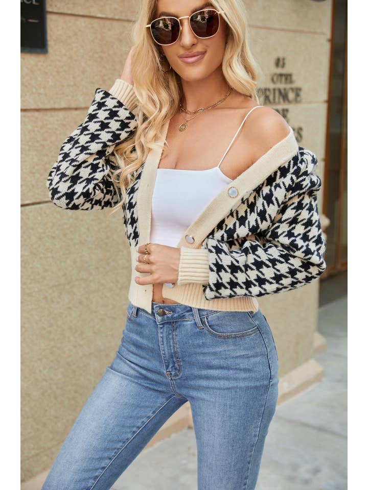 L Michele – Großhandel Strickjacke – Damen – Langärmliger Strickcardigan mit Gingham-Knopfleiste11