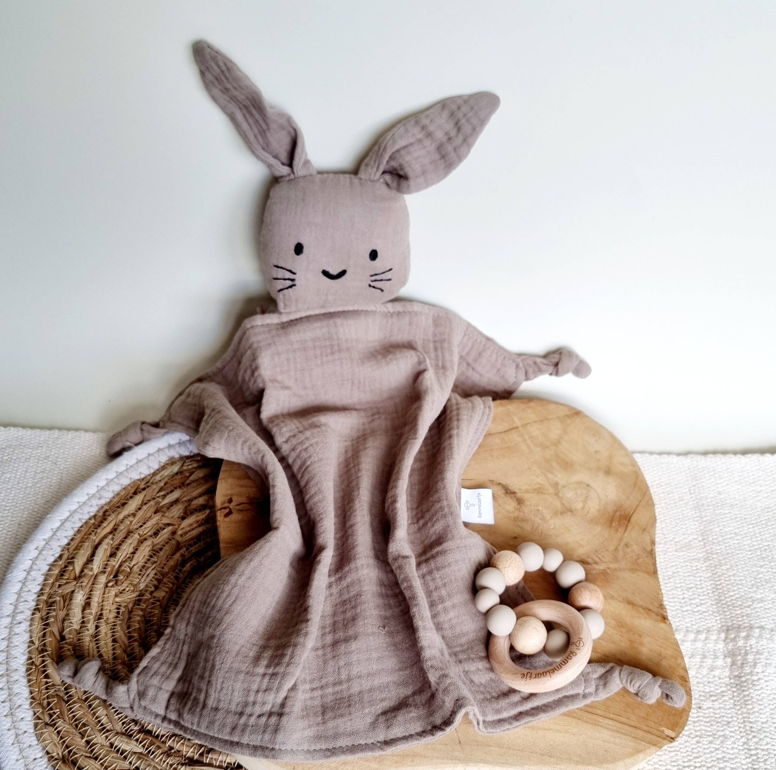 Rammelaartje - Wholesale Security/Cuddle Blanket - Baby - Hydrophilic toy Rabbit - Sand1