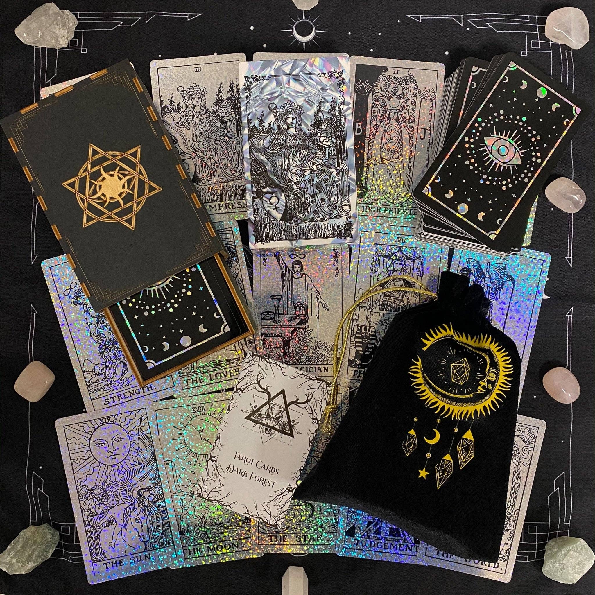 DarkForestLTD - Wholesale Tarot Cards - The Rider Waite Holographic Crystal Foil Tarot Deck6